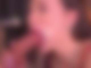 Bllowjoyy's Live Sex Cam Show