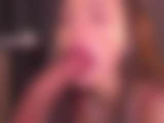 Bllowjoyy's Live Sex Cam Show