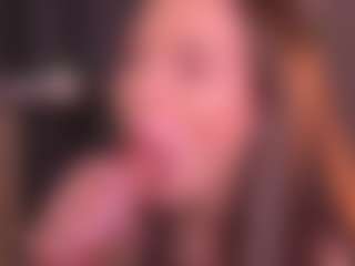 Live cam show with Bllowjoyy - College Teen (18+) on Camsoda