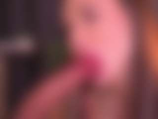 Bllowjoyy's Live Sex Cam Show