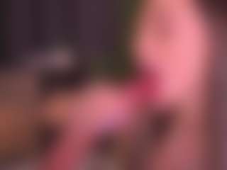 Bllowjoyy's Live Sex Cam Show