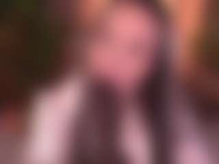 Bllowjoyy's Live Sex Cam Show