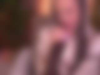 Bllowjoyy's Live Sex Cam Show