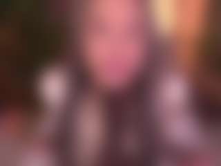 Bllowjoyy's Live Sex Cam Show