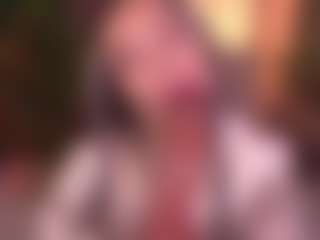 Bllowjoyy's Live Sex Cam Show
