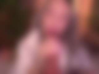 Bllowjoyy's Live Sex Cam Show