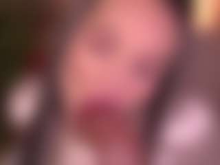 Bllowjoyy's Live Sex Cam Show