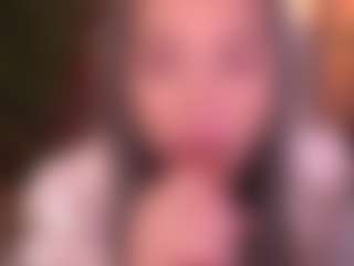 Bllowjoyy's Live Sex Cam Show