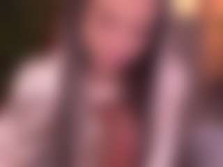 Bllowjoyy's Live Sex Cam Show
