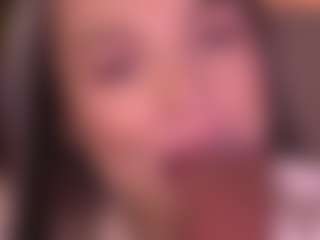 Bllowjoyy's Live Sex Cam Show