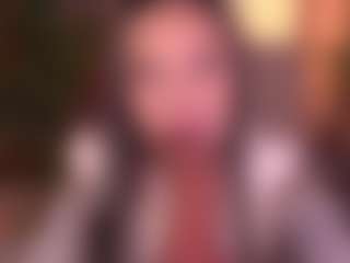 Bllowjoyy's Live Sex Cam Show