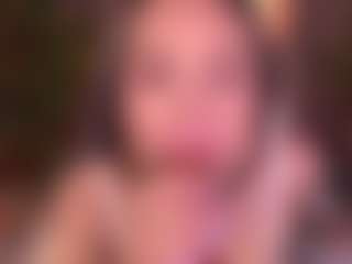 Bllowjoyy's Live Sex Cam Show