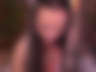 Bllowjoyy's Live Sex Cam Show