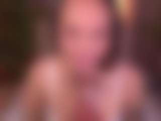 Bllowjoyy's Live Sex Cam Show
