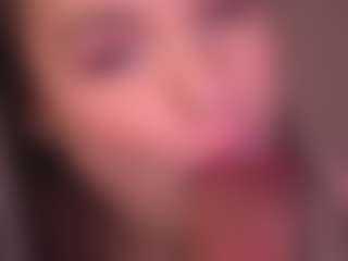 Live cam show with Bllowjoyy - Tattoos Young Adult on Soda Cam