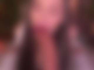 Bllowjoyy's Live Sex Cam Show