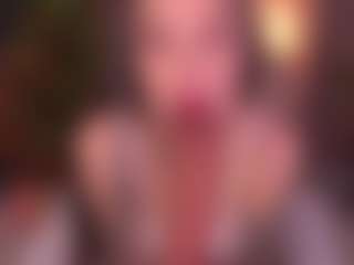 Bllowjoyy's Live Sex Cam Show