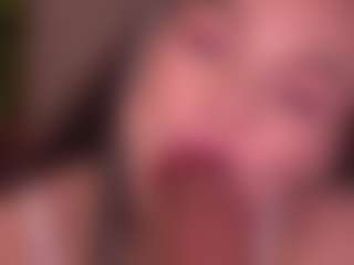 Bllowjoyy's Live Sex Cam Show