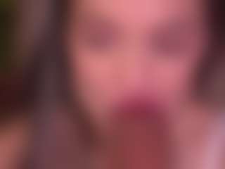 Bllowjoyy's Live Sex Cam Show