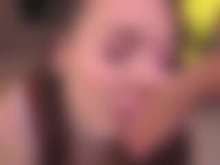 Bllowjoyy's Live Sex Cam Show