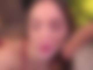 Bllowjoyy's Live Sex Cam Show