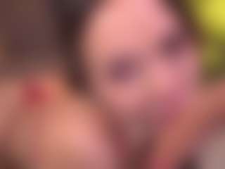 Bllowjoyy's Live Sex Cam Show