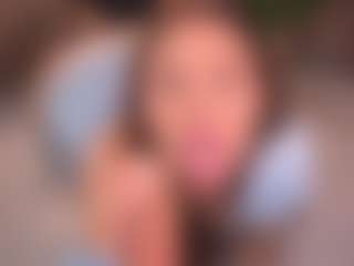 Bllowjoyy's Live Sex Cam Show