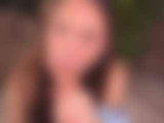 Bllowjoyy's Live Sex Cam Show
