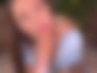 Bllowjoyy's Live Sex Cam Show