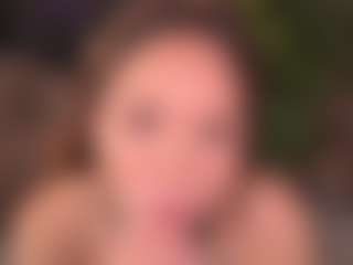 Bllowjoyy's Live Sex Cam Show