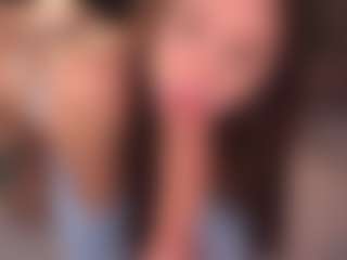 Bllowjoyy's Live Sex Cam Show