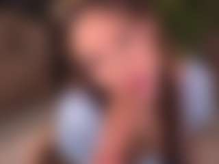 Bllowjoyy's Live Sex Cam Show