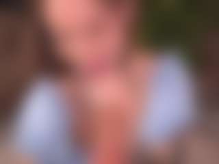 Bllowjoyy's Live Sex Cam Show
