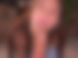 Bllowjoyy's Live Sex Cam Show