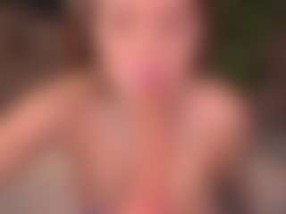 Bllowjoyy's Live Sex Cam Show