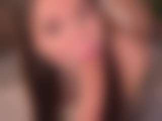 Bllowjoyy's Live Sex Cam Show