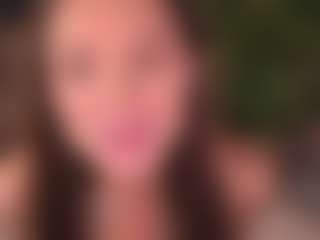 Bllowjoyy's Live Sex Cam Show
