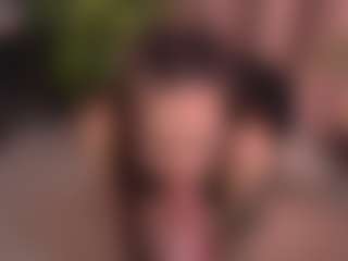 Bllowjoyy's Live Sex Cam Show