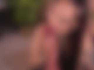 Bllowjoyy's Live Sex Cam Show