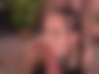 Bllowjoyy's Live Sex Cam Show