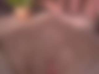 Bllowjoyy's Live Sex Cam Show
