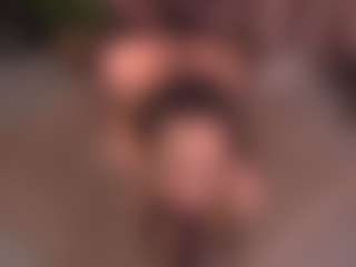 Bllowjoyy's Live Sex Cam Show