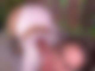 Bllowjoyy's Live Sex Cam Show