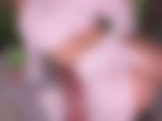 Bllowjoyy's Live Sex Cam Show