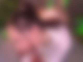 Bllowjoyy's Live Sex Cam Show
