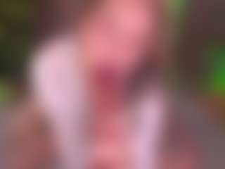 Bllowjoyy's Live Sex Cam Show