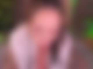Bllowjoyy's Live Sex Cam Show