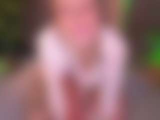 Bllowjoyy's Live Sex Cam Show