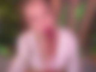 Bllowjoyy's Live Sex Cam Show