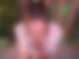 Bllowjoyy's Live Sex Cam Show